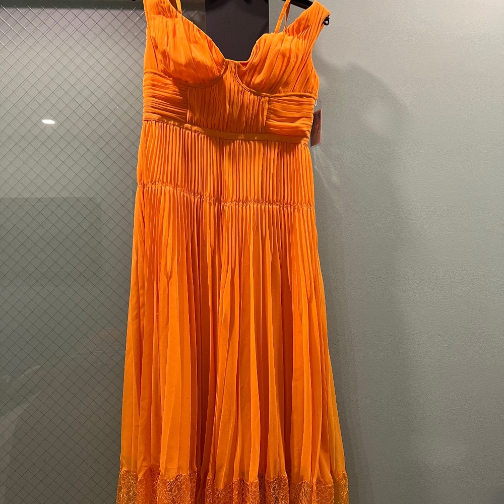Orange 2019 Off-shoulder Pleated Chiffon Cocktail Dress Size: 8